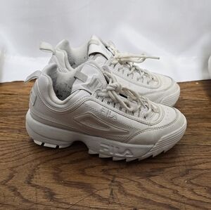 Fila Disrupter II White Athletic Chunky Sneaker 4.5 36.5